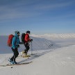 Skitourenerlebnisse im Reich der Mitternachtssonne oder: